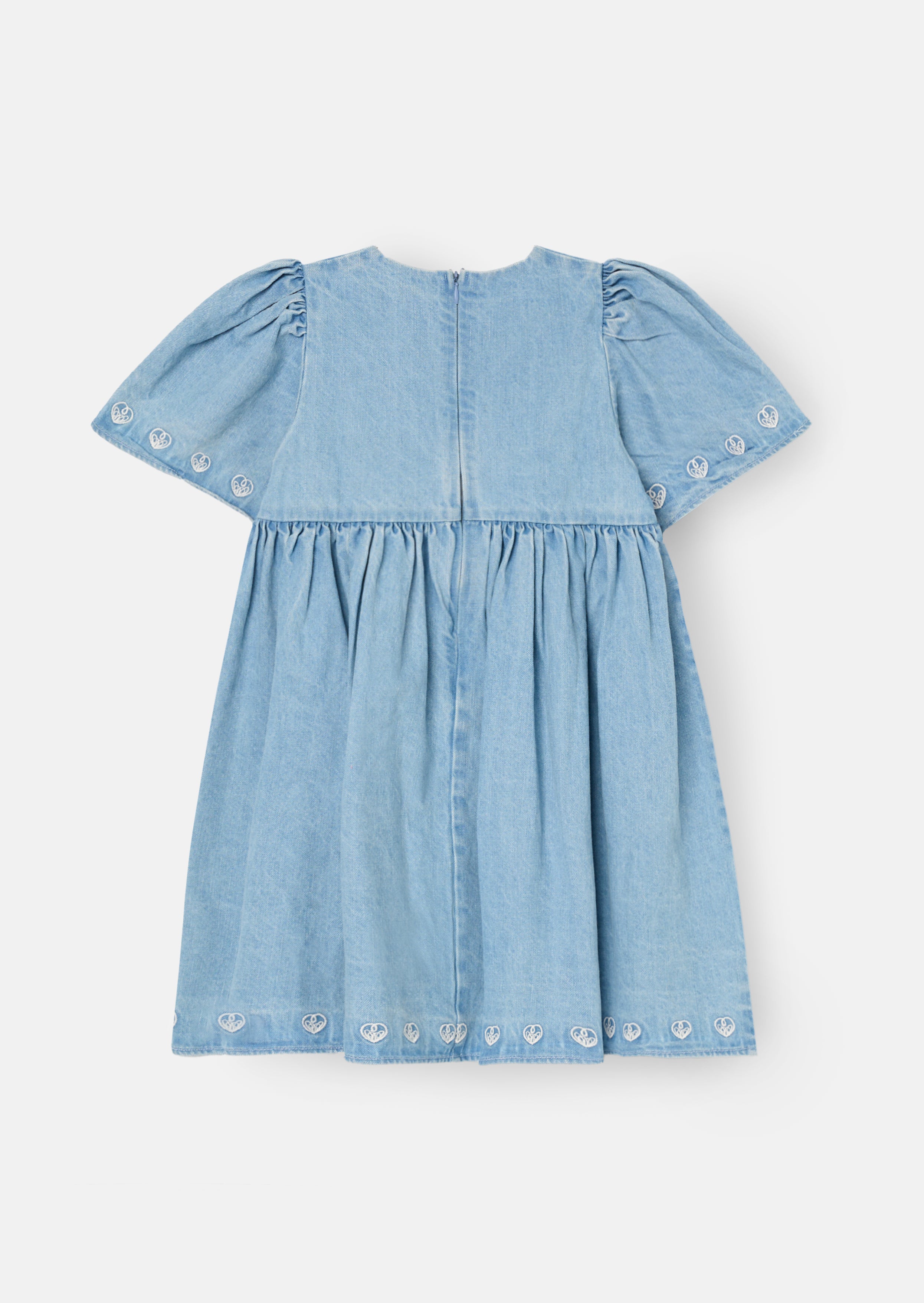 فستان سوينغ من الدنيم المطرز من Reyna