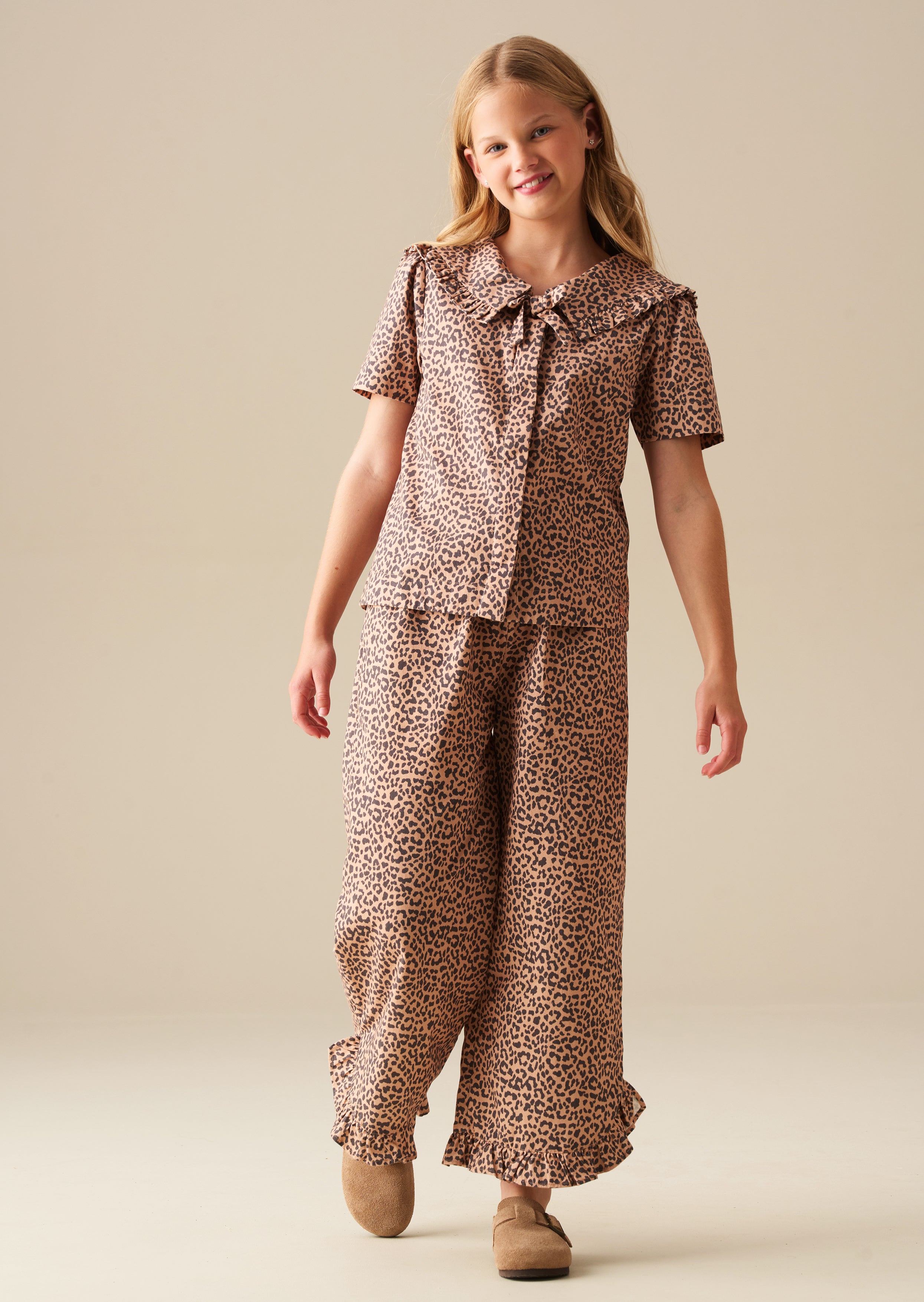 Camicetta Erika con Colletto e Cravatta Leopardo