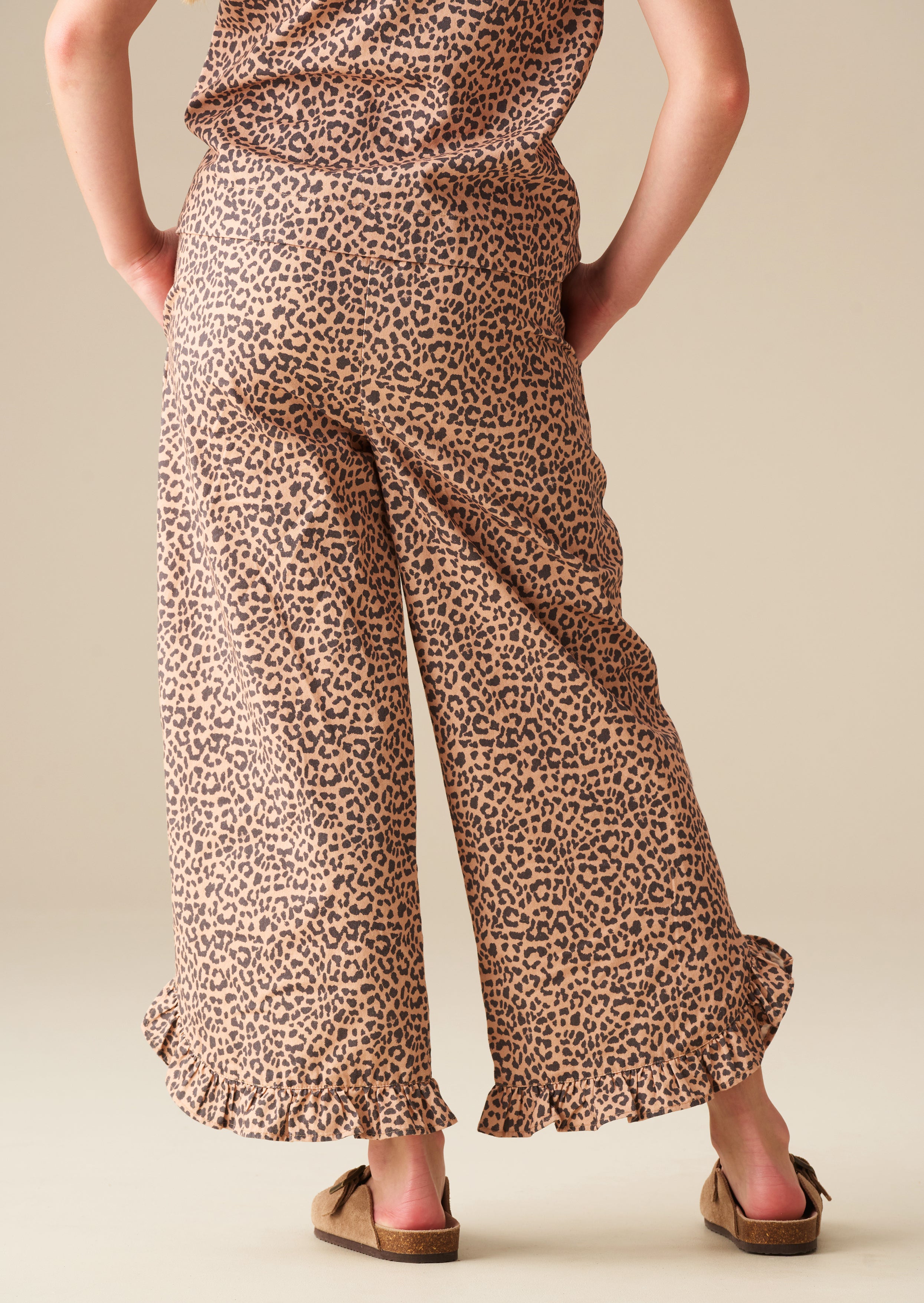Pantaloni Erika con Orlo a Volant Leopardato
