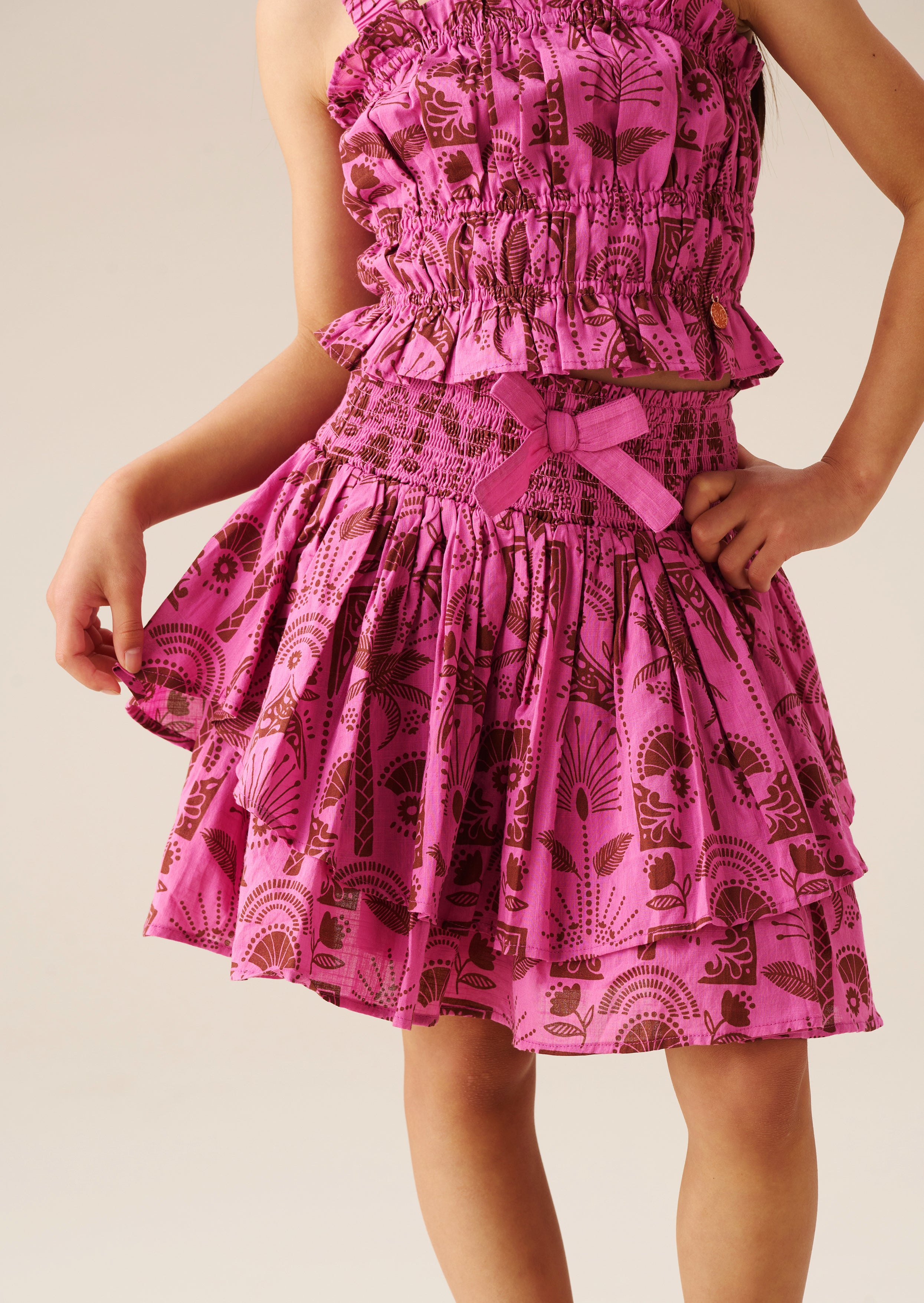 Izzy Palm Print Shirred Waist Mini Skirt