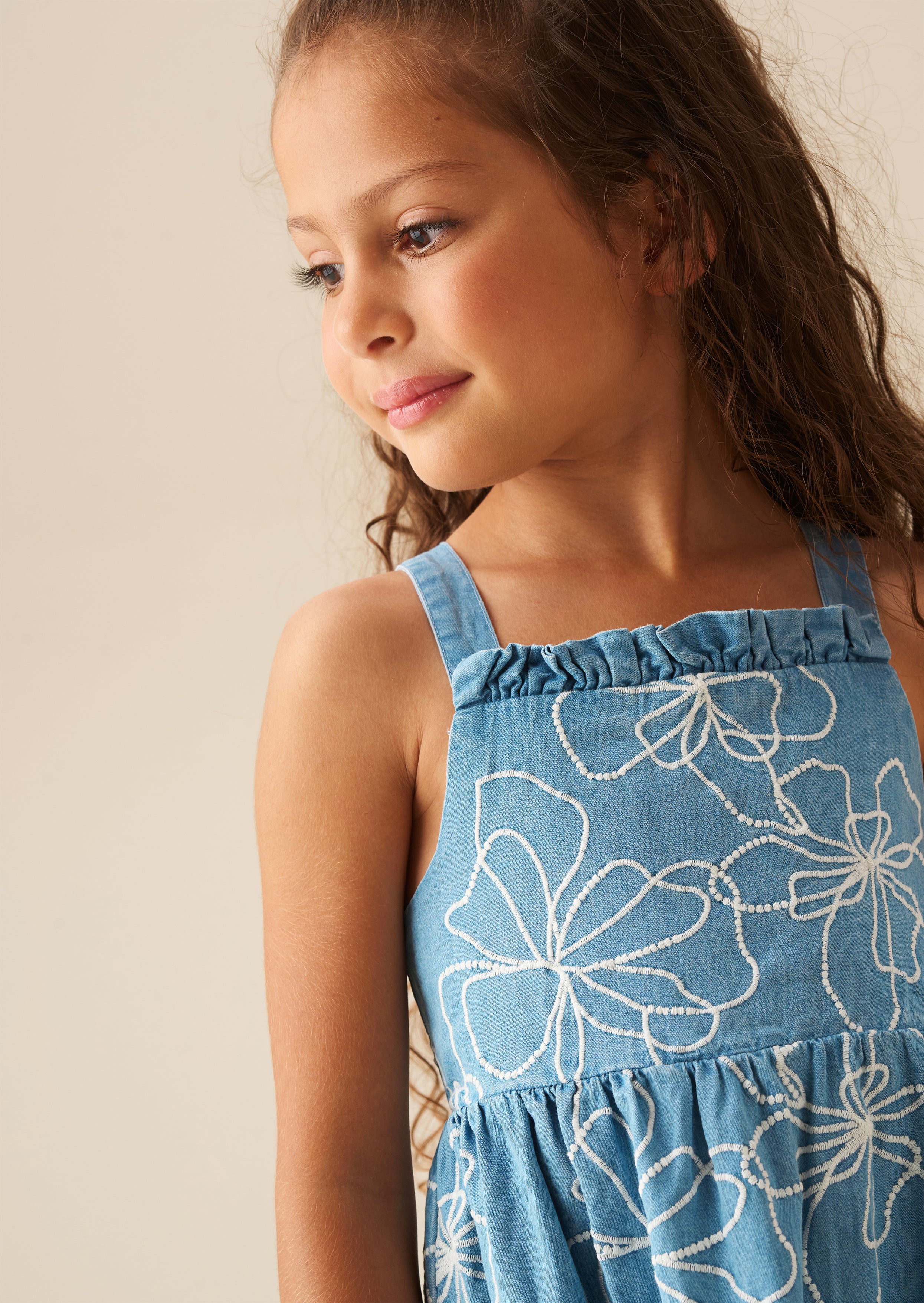 Vestido de mezclilla bordado Maya