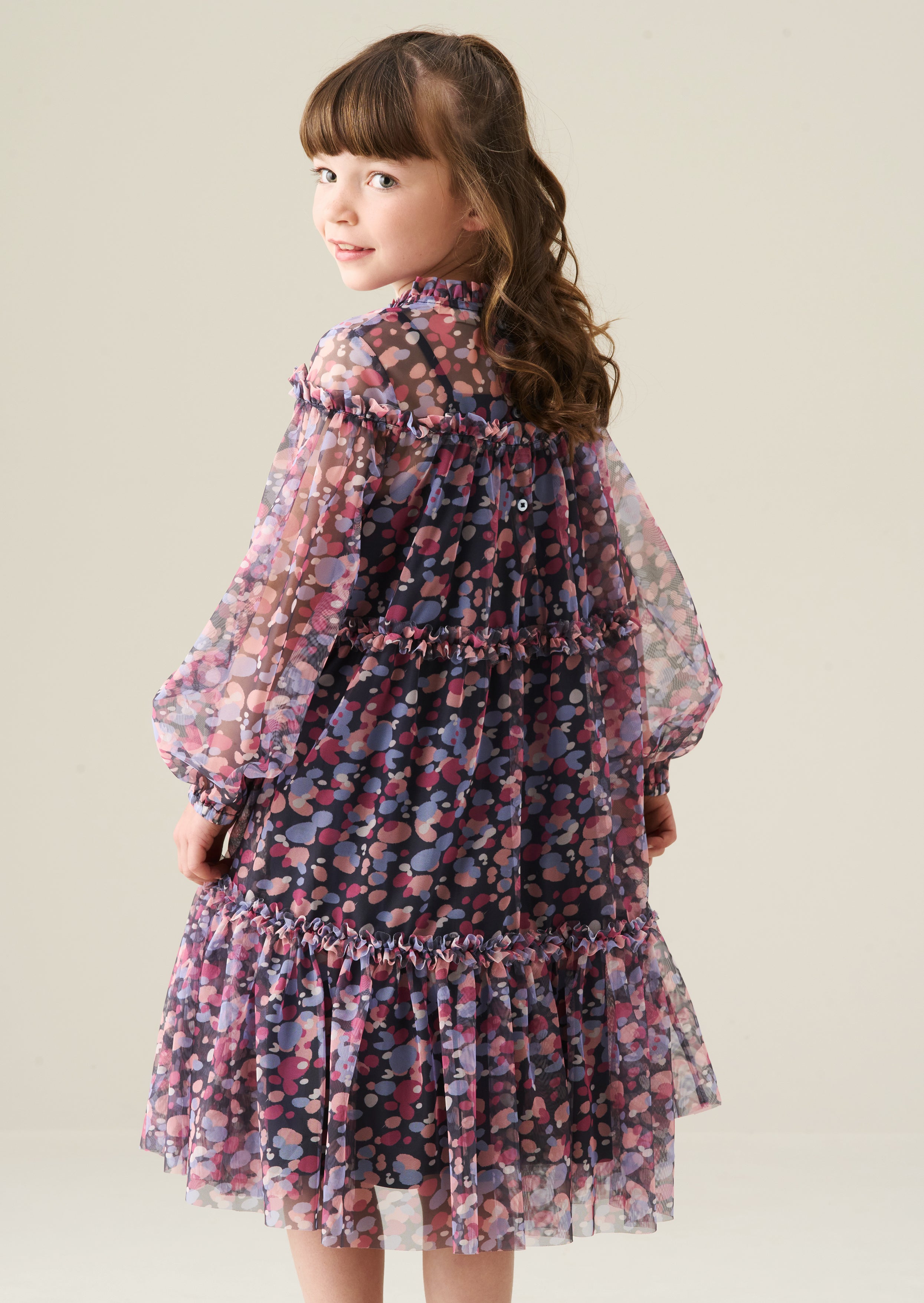 Cara gestuftes Mesh-Kleid
