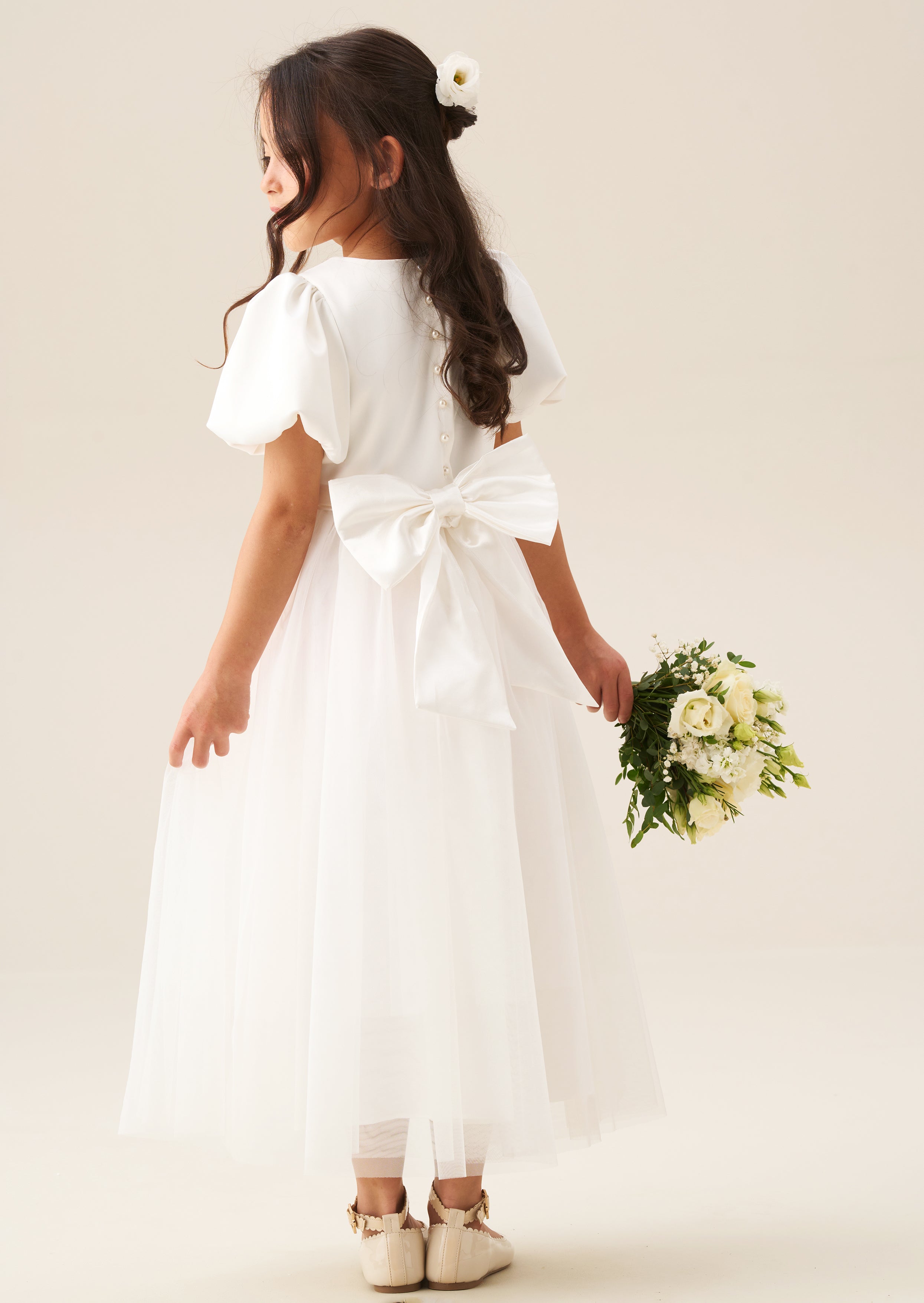 Vestido Selene de tul con fajín color marfil