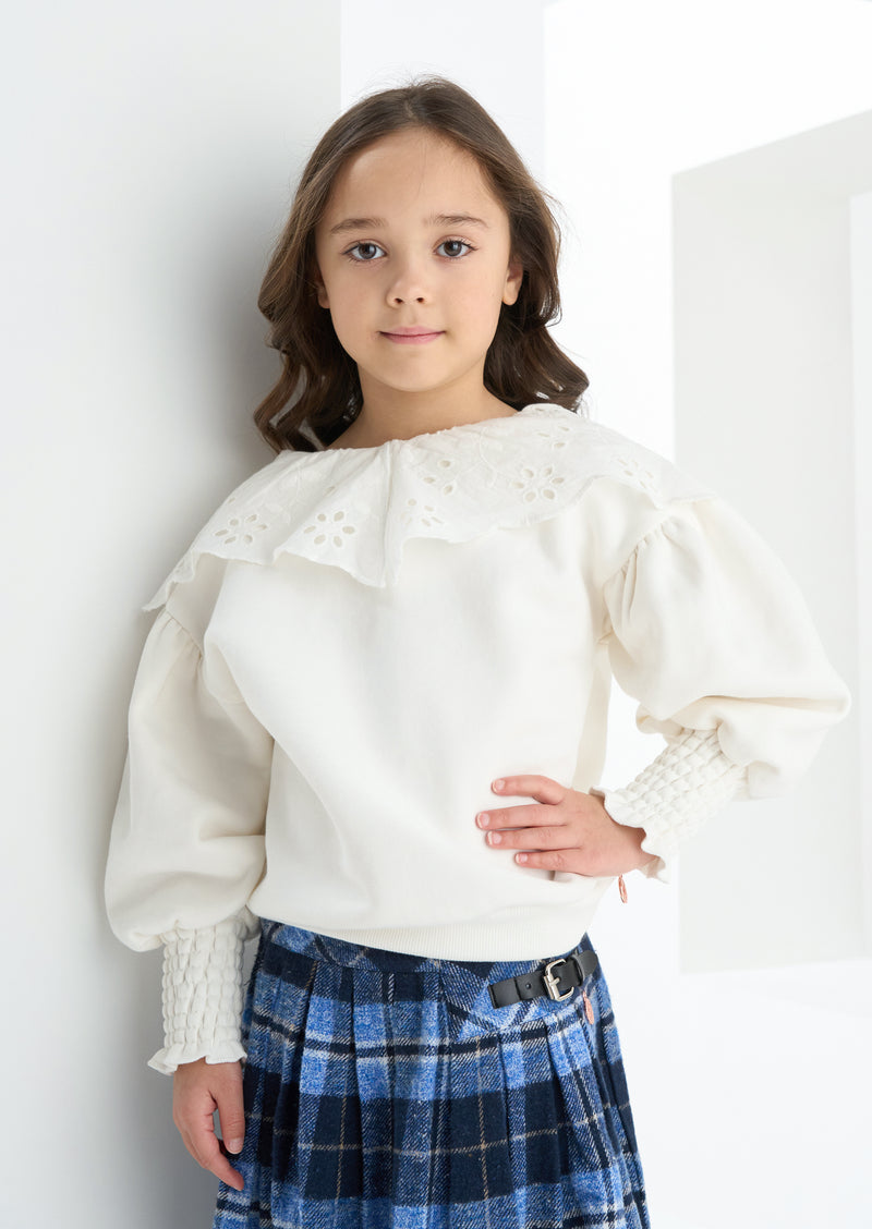 Mia Cream Collar Sweatshirt