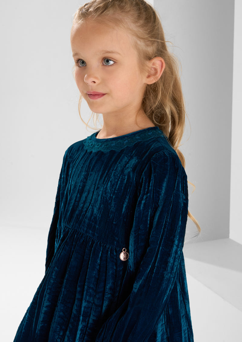 Mia Crushed Velvet Lace Collar Dress