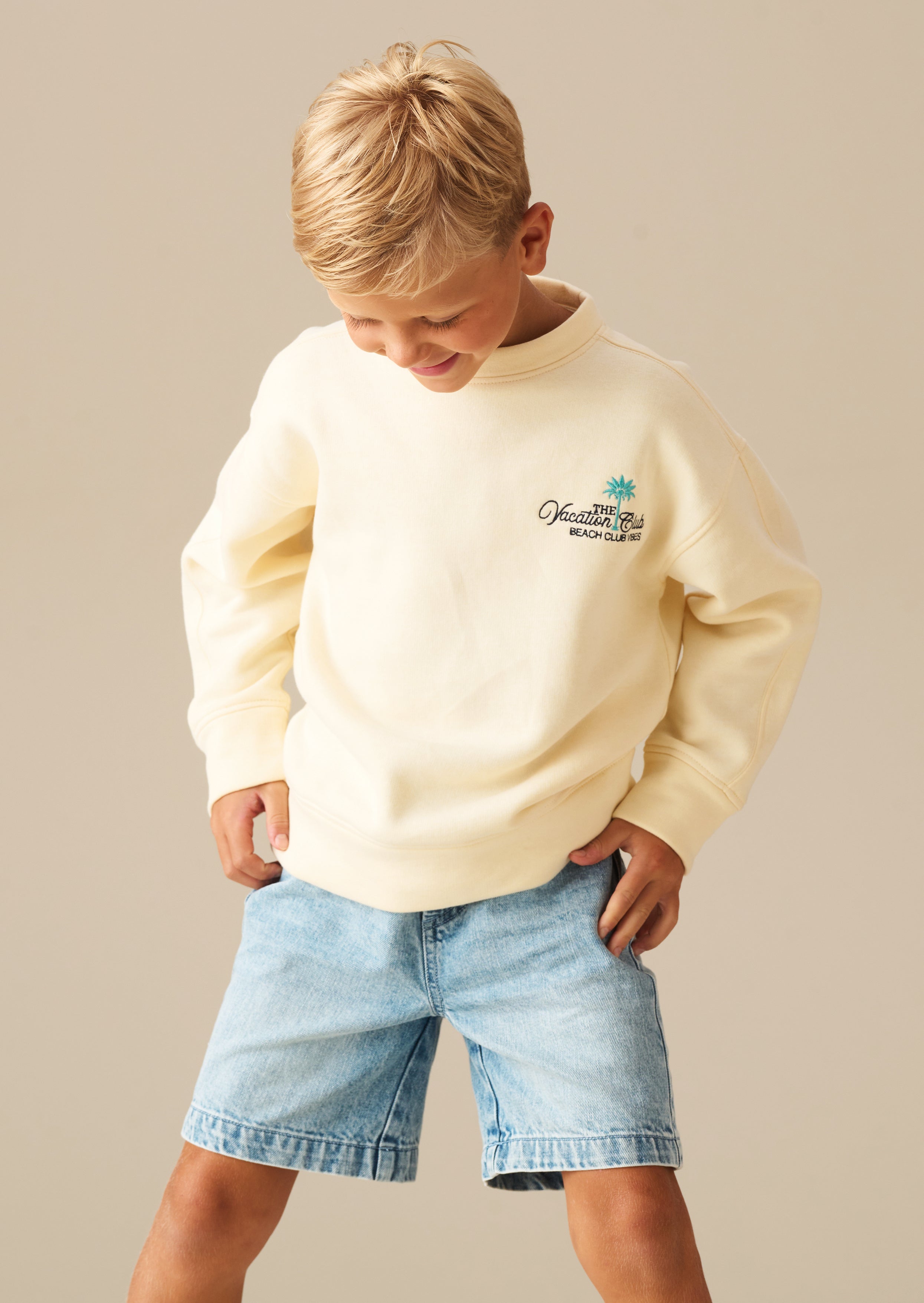 Quentin Beach Graphic Washed Sweat