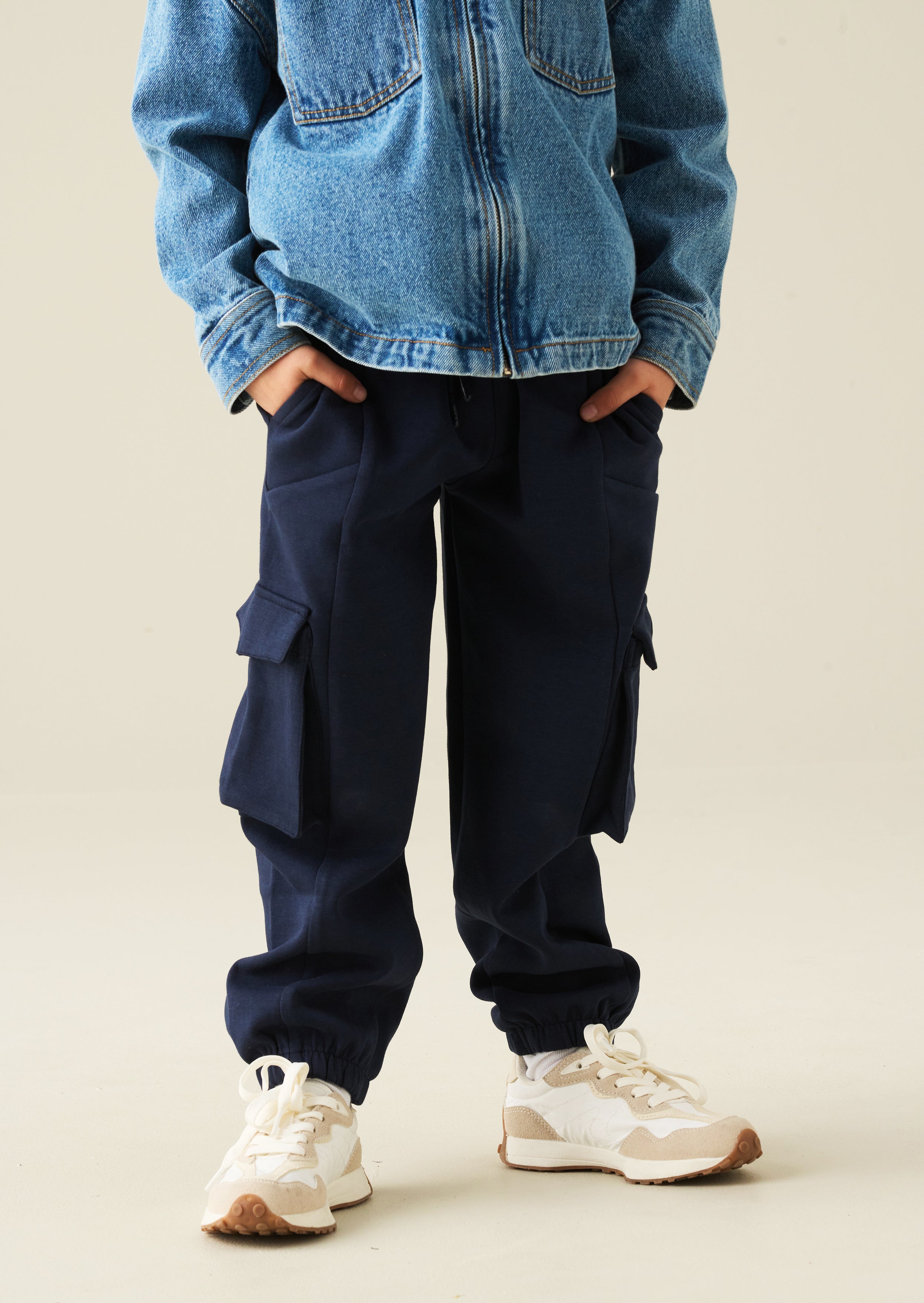 Pantalón Jogger Frank Navy con Paneles