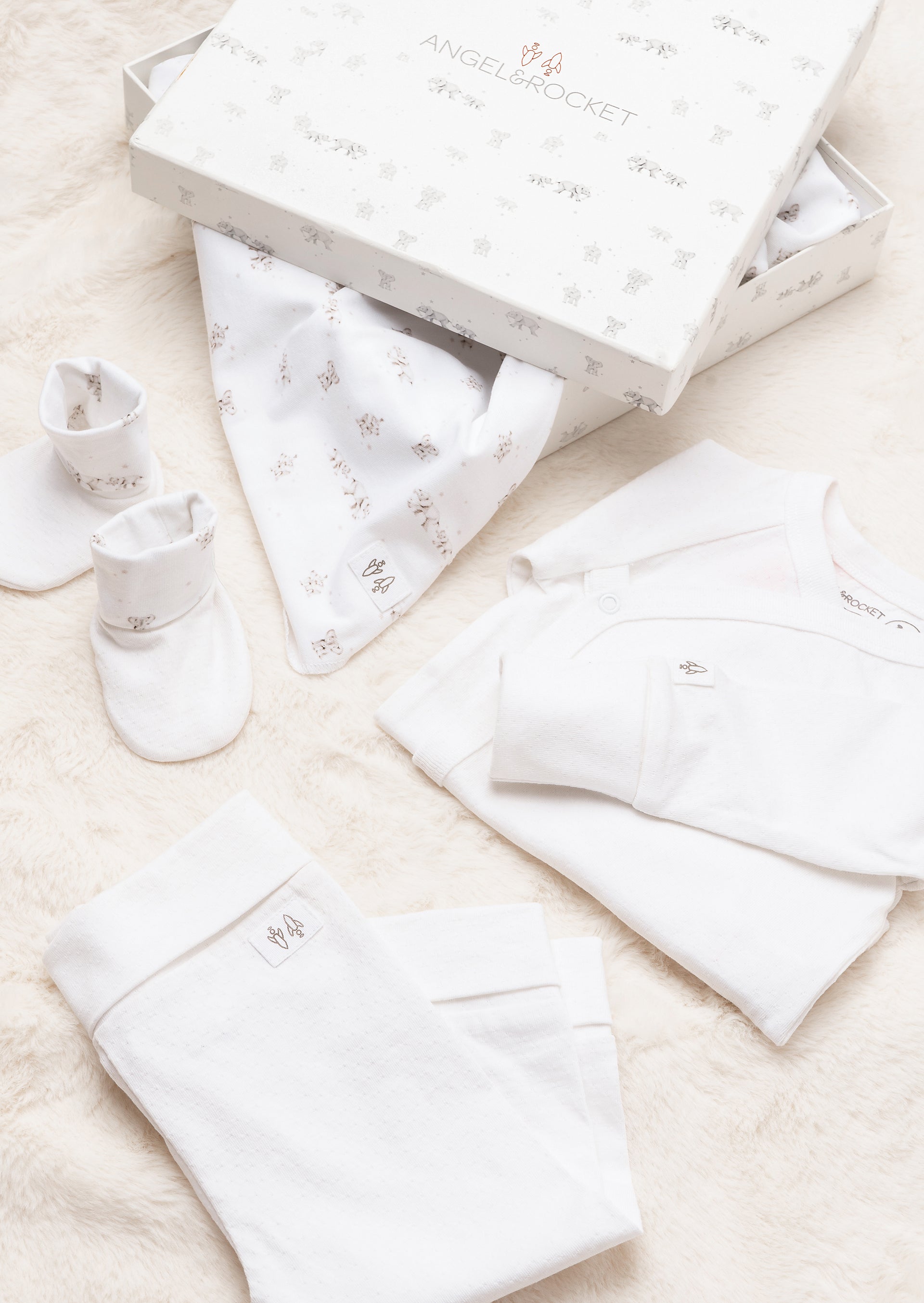 Eli Ecru Organic Cotton Gift Set