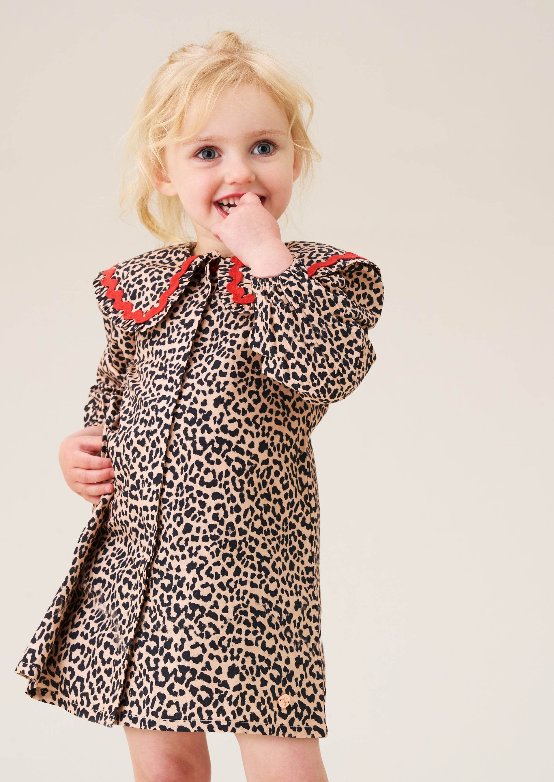 Completo Estivo Per Bambina – Tunica E Pantaloncini Con Volant – Stampa Limoni – Multicolor