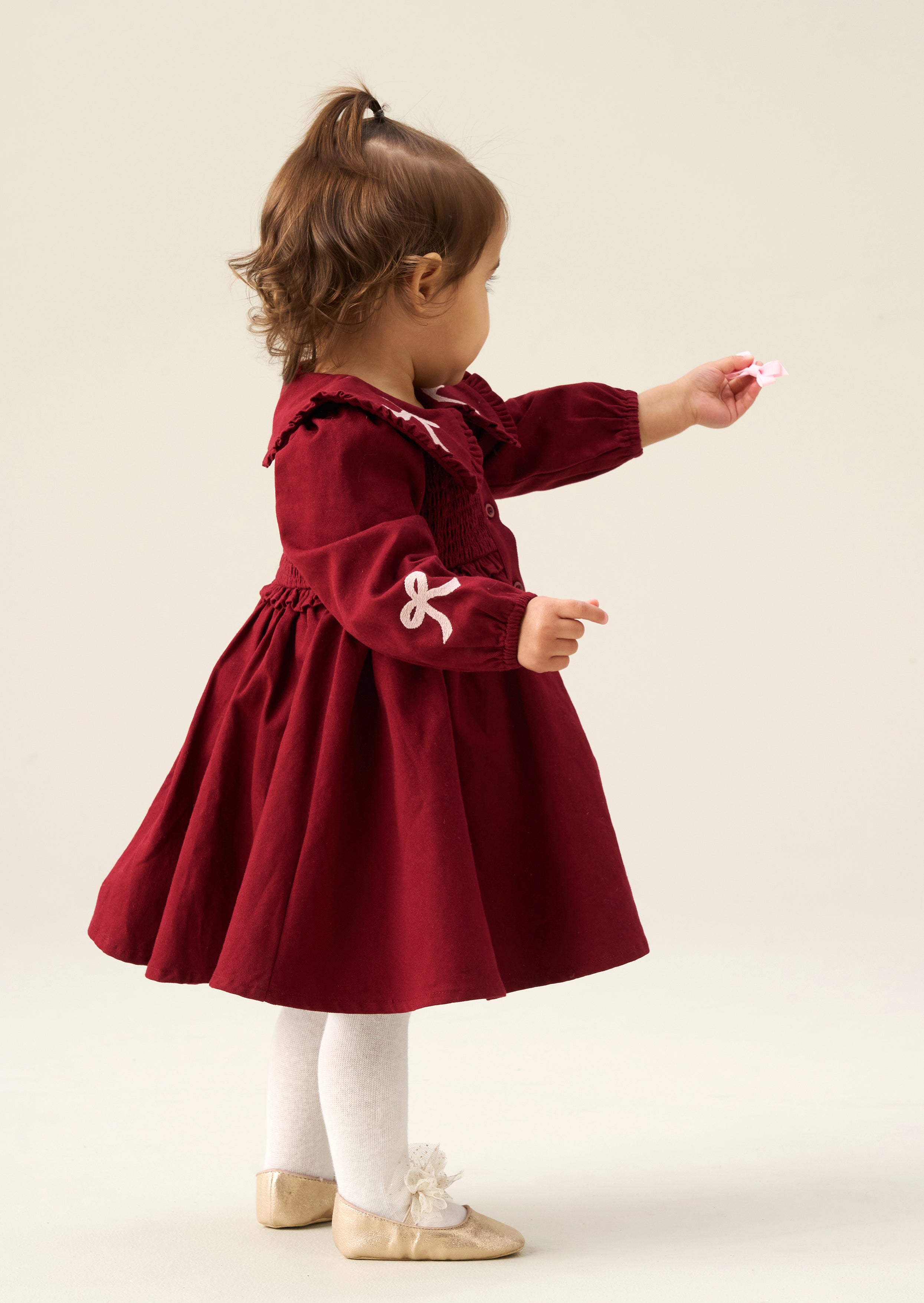 Vestido con cuello yugo tipo Edie Smock