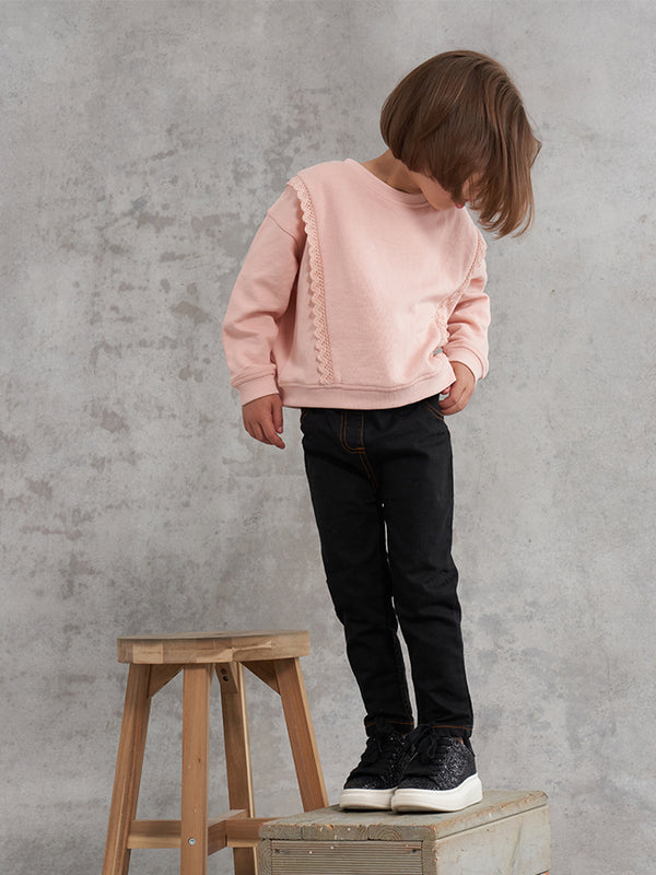 Vera Lace Frill Sweat